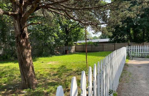 Retreat near Beaches - Foto 26