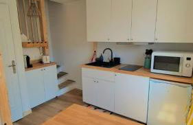 Plein cœur centre historique de Charlieu avec parking et garage vélo moto - Foto 6