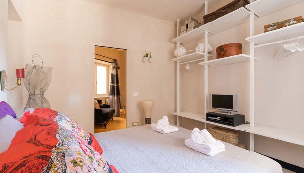 Rome As You Feel - Charming Space at Torre Argentina - Photo 3, Room