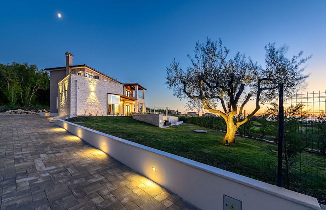 Comfortable Villa With Central Heating - Foto 39