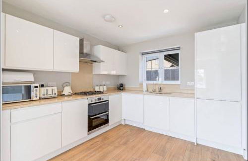 Luxury 5 bed house with Hot Tub nr Bicester Village - Foto 12