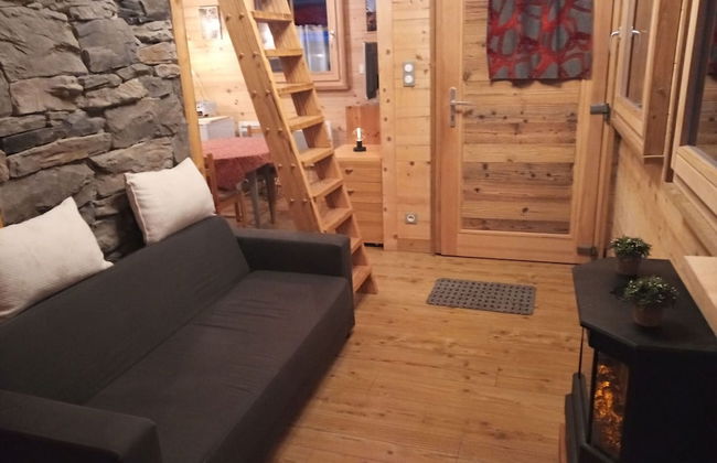 Chalet in Lovely, Rich Forest Setting With a Beautiful View - Photo 39