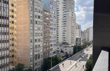 Apartamento completo no Minhocão com piscina rooftop e academia - Foto 17