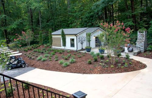 Lofted Romantic Tree House Immersed in Nature in Alabama - Foto 27