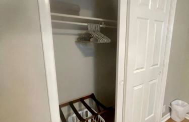 Joslyn 12-Newly remodeled 1 BDRM - Foto 8