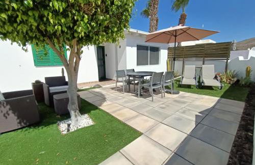 THE WHITE HOUSE with Pool - Playa Blanca - Foto 1