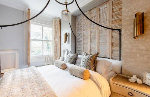 Stylishly Designed Private Home in Central Windsor - Foto 24