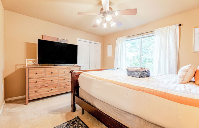 Quiet 2 Story Walkable to East Side Eateries - Foto 5