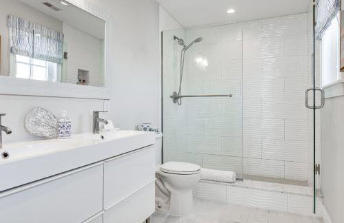 Walk to Rye Harbor State Park Home with Ocean Views - Foto 17