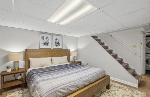 Bloomfield, Pittsburgh Large and Accessible 3 Bedroom Apr with Free Parking - Foto 16