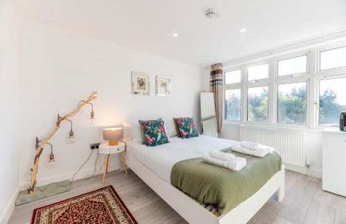 Cosy modern studio - fast links to central London - Pass the Keys - Photo 2