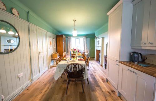 Large Country Cottage, Sleeps 8 - Spa Facilities, Garden Bar, Catering Services, Free Parking, Nature Reserve, Hen Parties - Foto 44