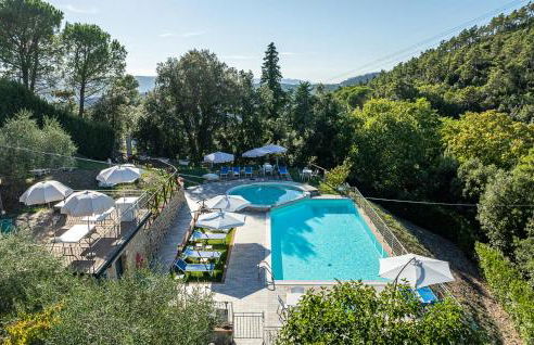 Amazing Apartment In Montecastelli Pisano With Wifi - Foto 2