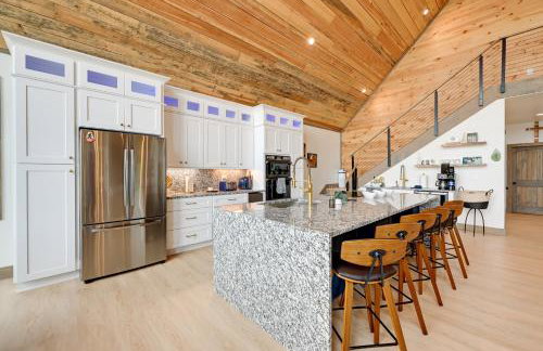 Nantahala Forest Cabin with Fire Pits and Hot Tub! - Foto 10