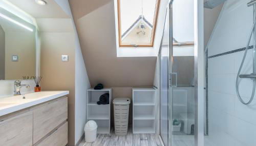 La maison du centre - Photo 2, Shower