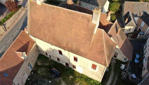 Maison médiévale 15ème siècle dans village historique d'Hérisson - FR-1-489-29 - Foto 2