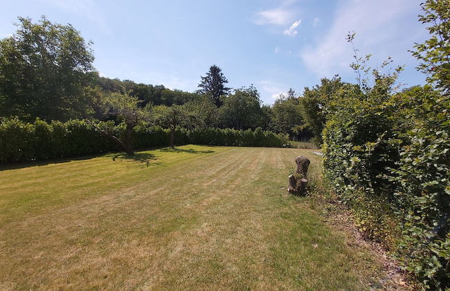 Enticing Holiday Home in Treignes near Forest - Foto 30