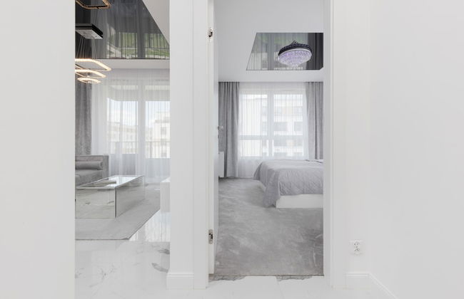 Elegant Apartment Warsaw by Renters - Photo 29