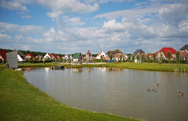 Villa With med Children's Room in Limburg - Photo 25