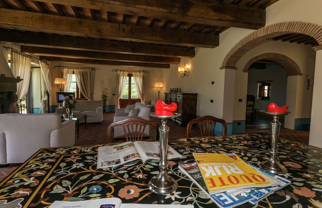 Scenic Stay in Poppi With Pool - Foto 12