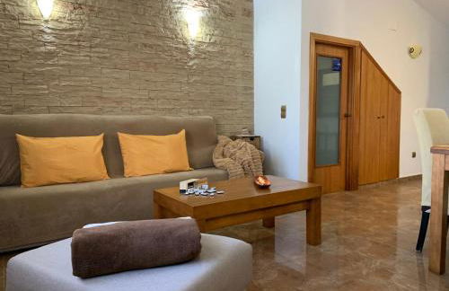 Casa Enric , con zona infantil, piscina y parking privado - Foto 21