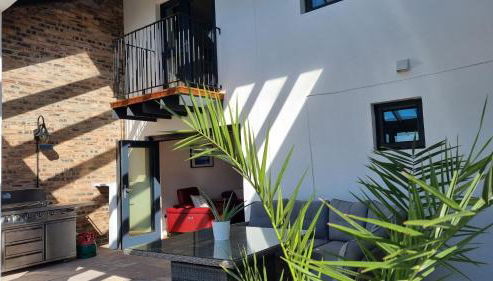 Wester Den - Photo 3