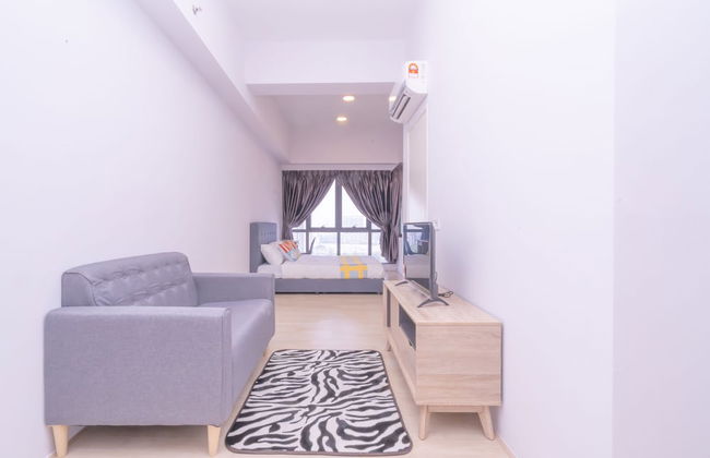 OYO Home 89854 Amazing Bukit Jalil - Foto 21