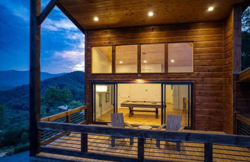 Big Sky - Best Views in Blue Ridge - Photo 9