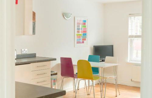 Bath Breaks Apartments - Photo 12