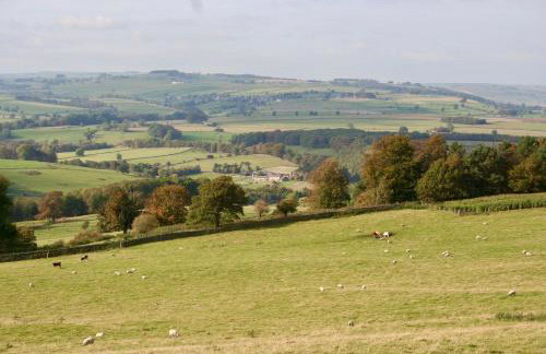 Derbyshire Chapel for 6 at Harthill Hall private hot tub 8am - 10pm plus private daily use of indoor pool and sauna 1 hour - Photo 15
