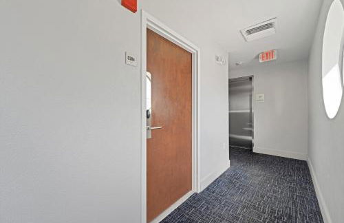 Stylish Studio in South Beach with Ocean Views - Foto 20