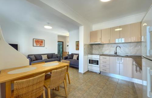 Emerald Seaside Apartment In Pefkohori - Photo 5