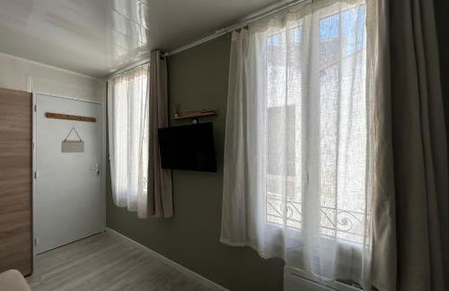 Le Chanzy Proche des Thermes et de la Gare - Foto 4