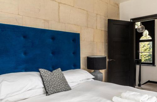 Locksbrook Lodge - Hot Tub - Spacious Outdoor Space - Photo 21