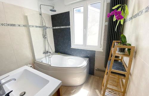 Chez Clém - 3 chambres - garage privé - wifi - Netflix - Foto 23