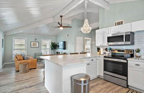 Canal Front Bungalow with Screened Patio and Kayaks - Foto 9