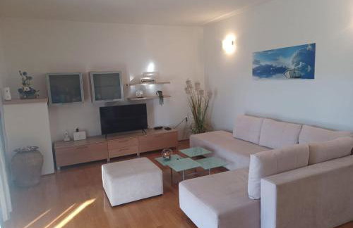 Three Bedroom Apartment With Terrace And Sea View - Foto 1