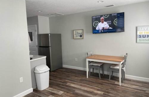 Cottage 22, The Boathouse - Dora Canal Court - a downtown, waterfront community - Photo 5