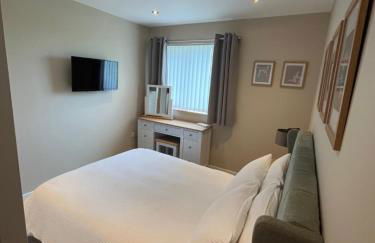 Loanside Lodge, Self-Catering, Holm, Orkney. - Photo 36