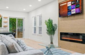 Upscale Group Getaway Sleeps 25 Downtown Dallas - Foto 33