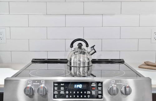 MVR - SupErhost Stay 10 Yrs of 5-Star Service - Foto 12