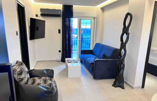 Lagonisi 2 bedroom luxury Apartment by the sea! - Photo 2