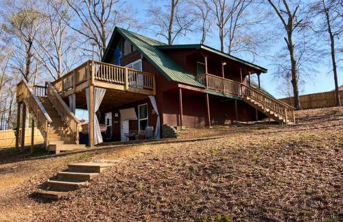 Family A-Frame, HotTub, FirePit, ClimbingWall, EVCharger, & More - Photo 74