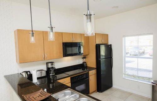 Disney Area 3BR Townhouse with Spa & Pool Access - Foto 19