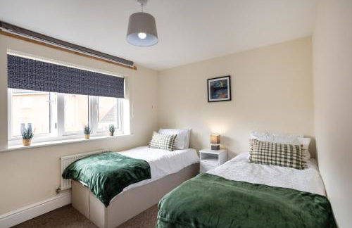 Boyton House Sleeps 14 Long Stays Parking Wi-Fi - Foto 25