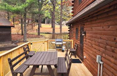 Poconos True Log Cabin with Sauna, Movie Theather, Hot Tub & Fire Pit! - Photo 13
