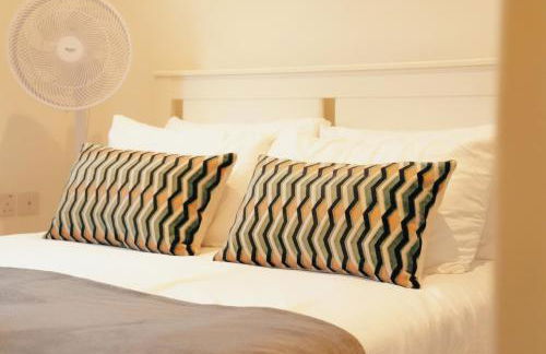 BEAUTIFUL 2 BEDROOMS FLAT close to KING CROSS - Foto 13