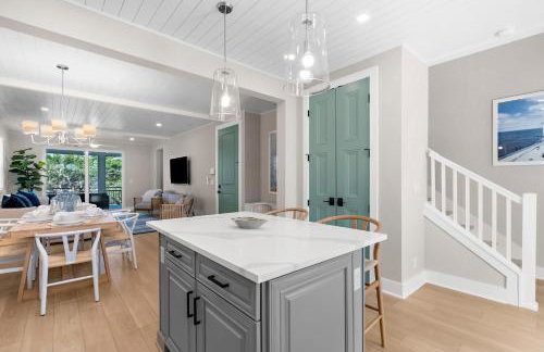 NEW! Manatee Dreams, Pool & Boat Slip, Min to AMI! - Foto 30