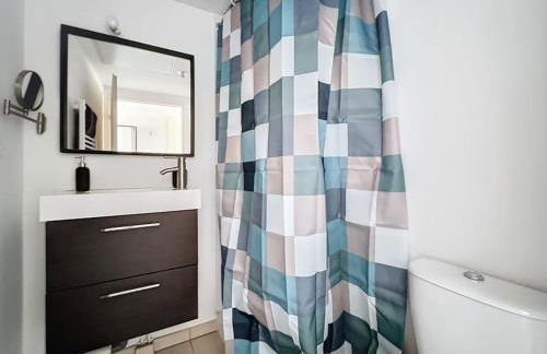 Studio paisible - métro Oullins centre - Foto 3