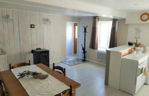 Gîte à CHALMAZEL équipé, dans hameau calme - Foto 21